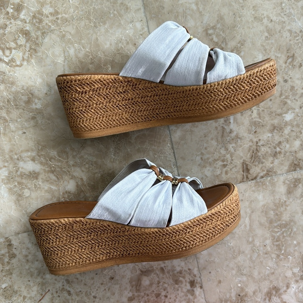 Italian Shoemakers Amayra Wedge Sandal in Sparkly White - Picture 2 of 7